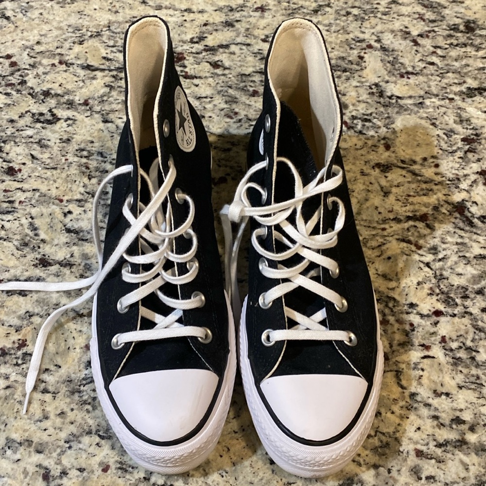 Black platform converse